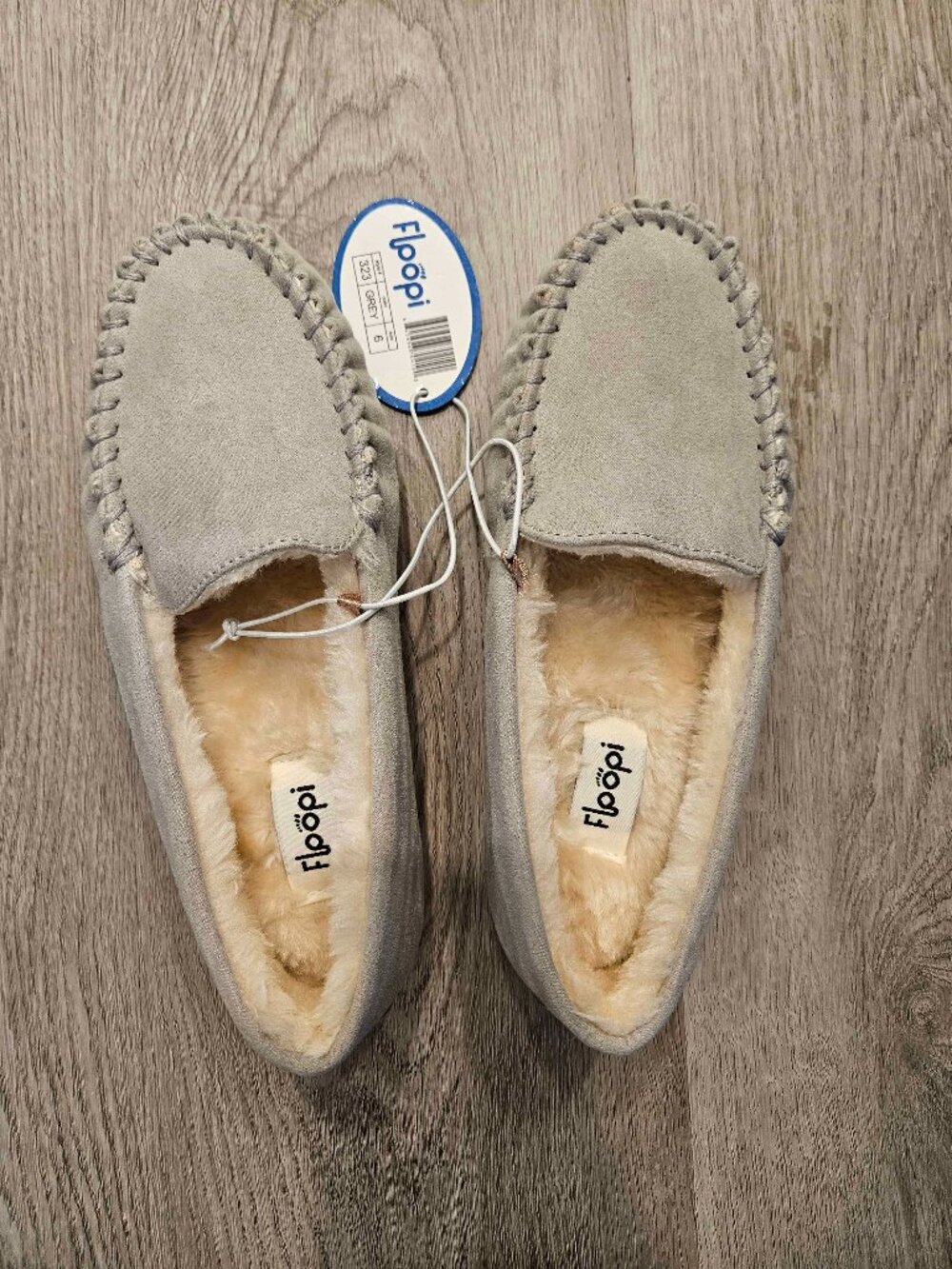 Floopi Women's Moccasin Slippers, Grey, Size 6